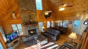 Cabin | Living room | Flat-screen TV, fireplace, DVD player, stereo
