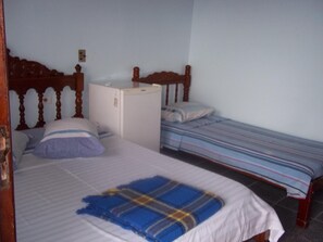 Free WiFi, bed sheets