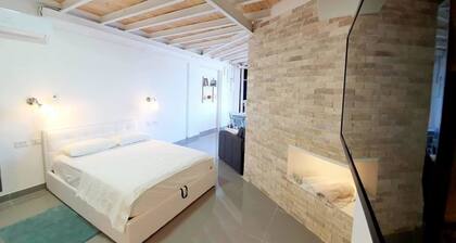 Agas Holiday Apartments - Gai Boutique