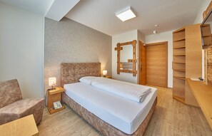 싱글룸, 발코니 | 2 개의 침실, 저자극성 침구, 미니바, 객실 내 금고