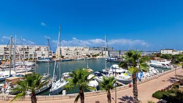 Luxury-Apartment, 3 Schlafzimmer | Strand-/Meerblick