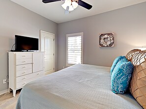4 bedrooms, free WiFi - Shorely Our Paradise (Port Aransas)
