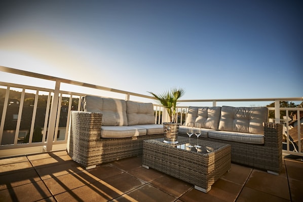 Exclusive Penthouse (Suite) | Lanai - Kampowski Apartments Deluxe (Bad Nauheim)