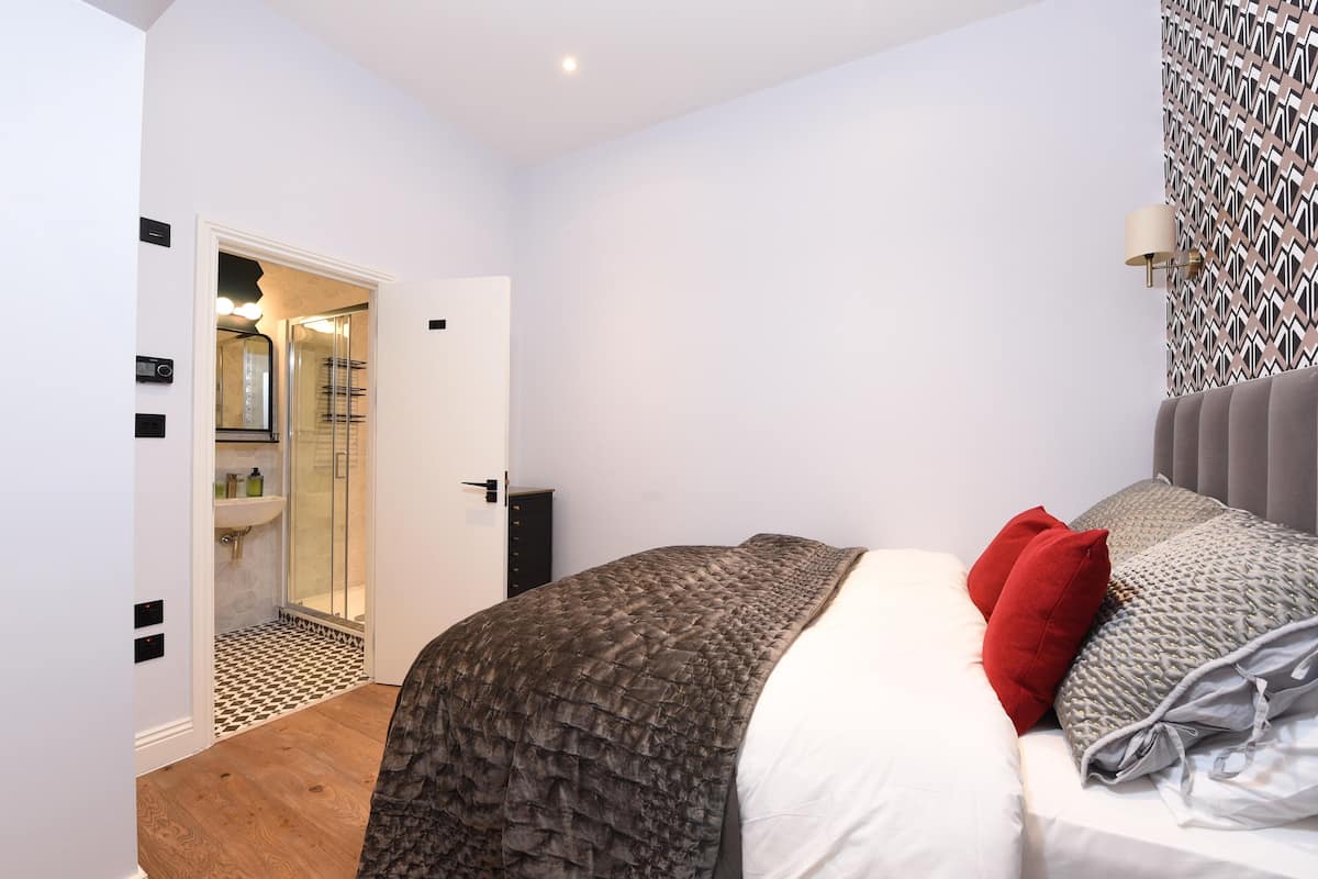 Vauxhall Bridge Deluxe Apartment | 隔音、特色装修、特色家居