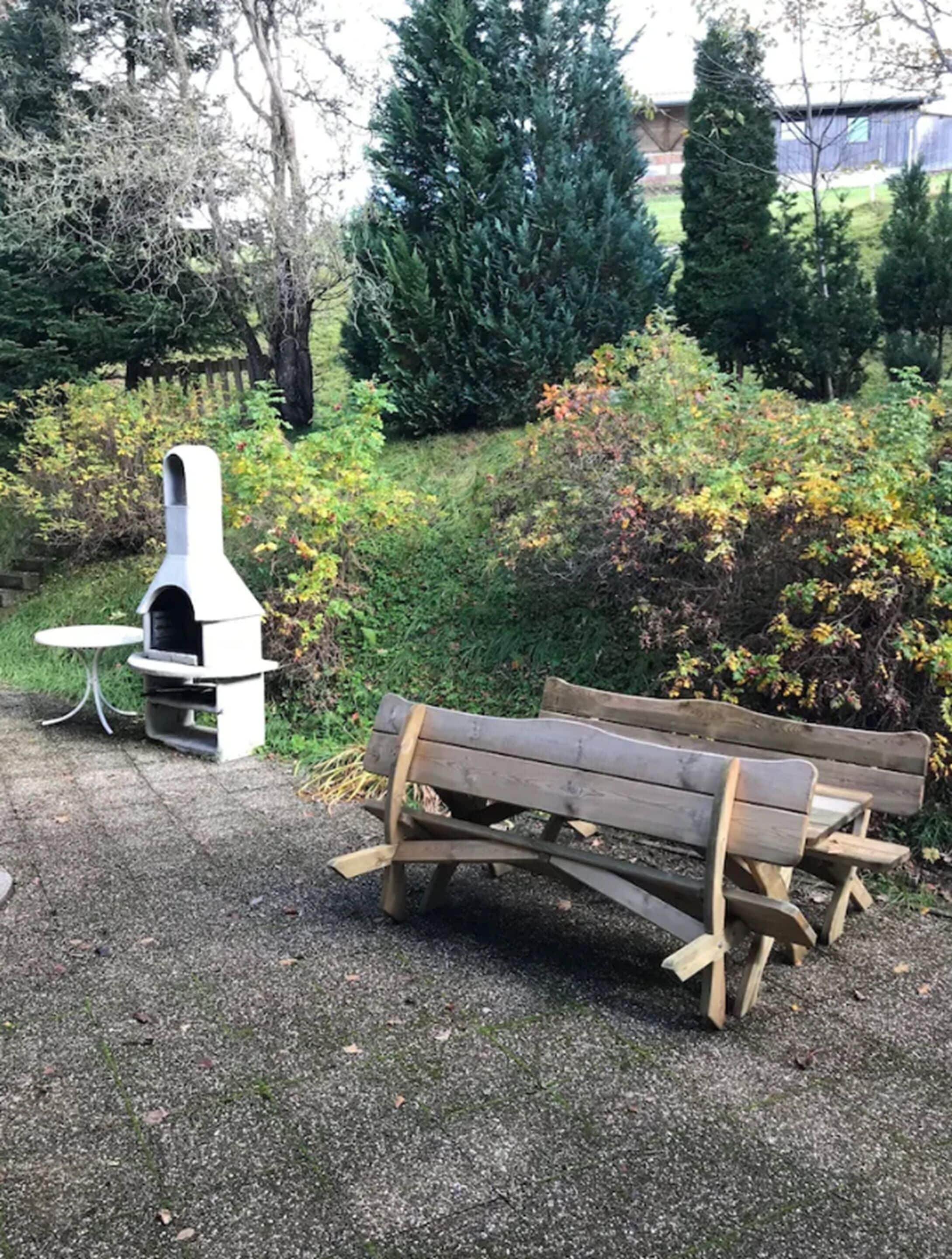 Grill-/Picknickplatz