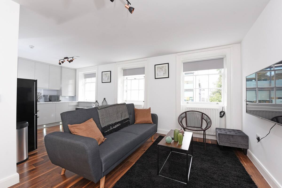 Standard Apartment | Living area