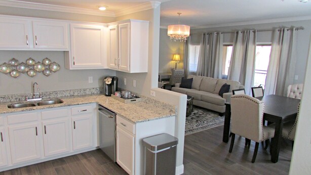 Condo (2BR Scottsdale Westworld Condo) | Private kitchen - 16801 Scottsdale (Scottsdale)