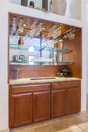 منزل | مطبخ خاص | ثلاجة، ميكروويف، موقد طهي مسطح، غسالة أطباق