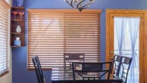 House | Private kitchen - 1457 Gilbert (Gilbert)