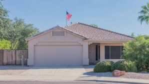 Unclassified image, 5 of 28, button - 4353 Mesa (Mesa)