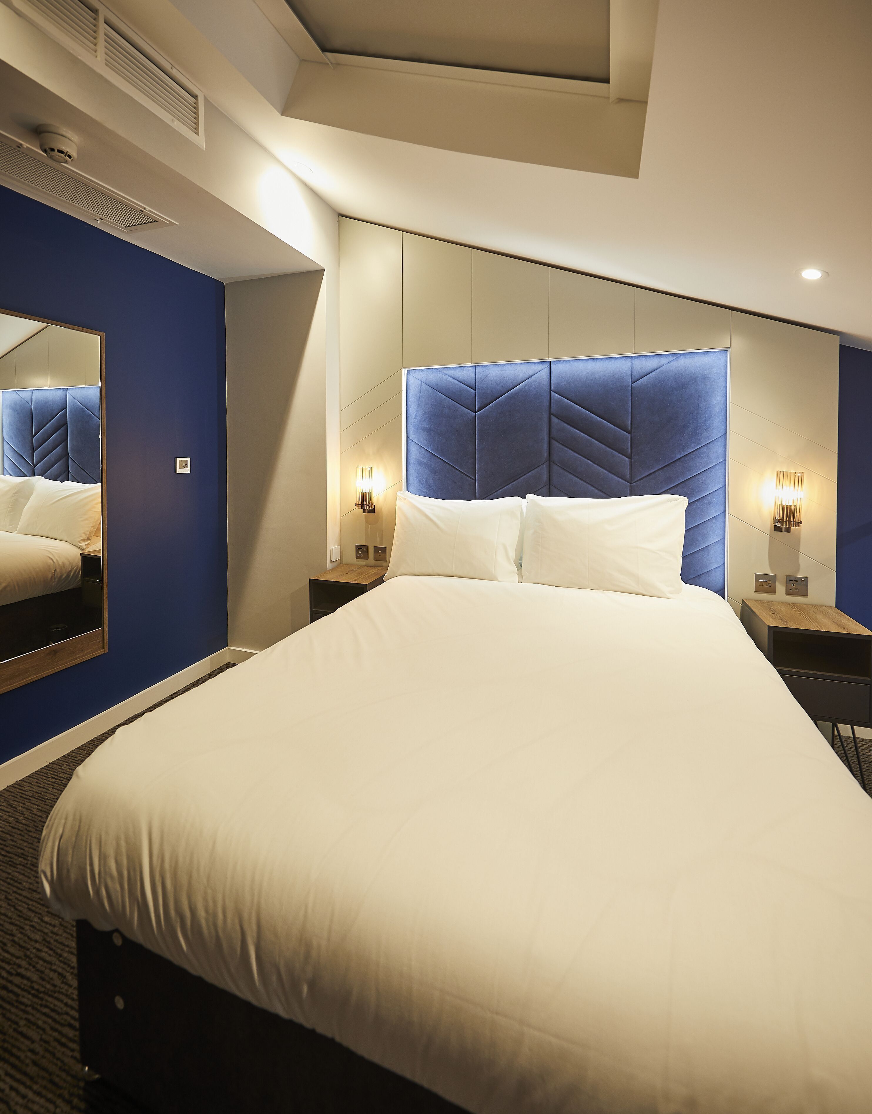 In-room safe, desk, laptop workspace, iron/ironing board
