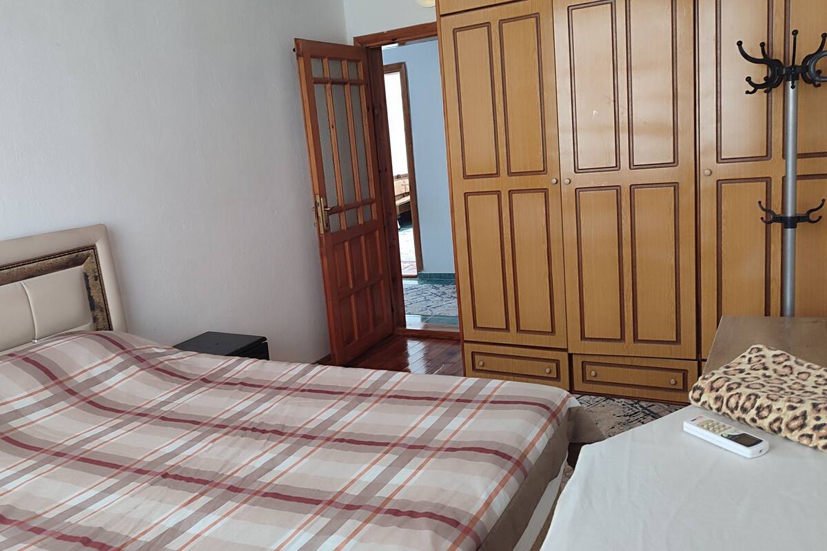 2 bedrooms, in-room safe, blackout curtains, soundproofing