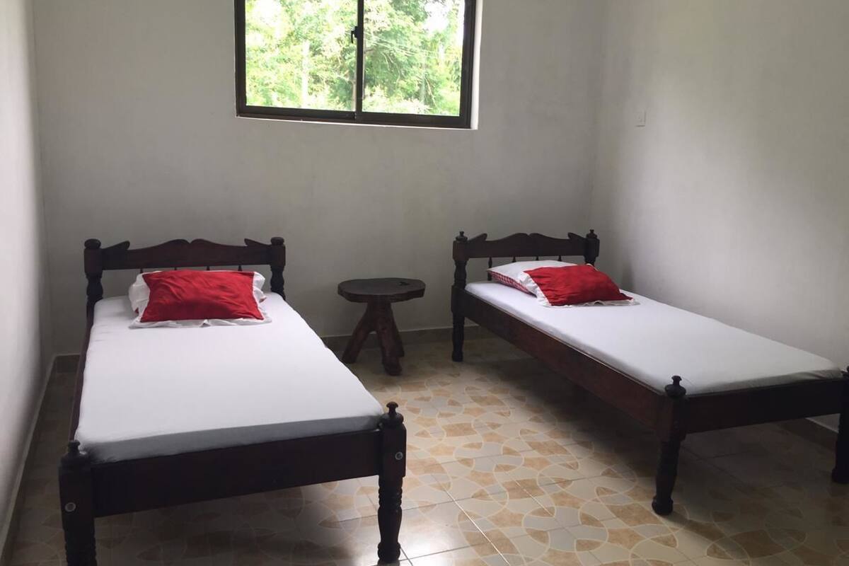 Suite (Twin) | Iron/ironing board (on request), WiFi (free), bed sheets