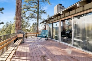 Terrace/patio - Scenic Retreat #1772 (Big Bear City)