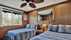 House, Multiple Beds, Patio, Mountain View (1772) | 2 bedrooms, individually decorated, individually furnished, bed sheets - Scenic Retreat #1772 (Big Bear City)