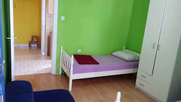 2 sovrum, strykjÀrn/strykbrÀda, wi-fi och sÀngklÀder