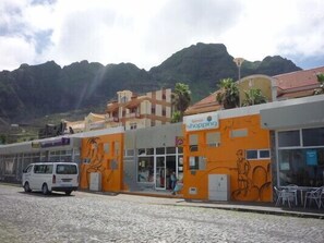 Exterior -  Modern T1 with Sea-Mountain View (Ponta do Sol)
