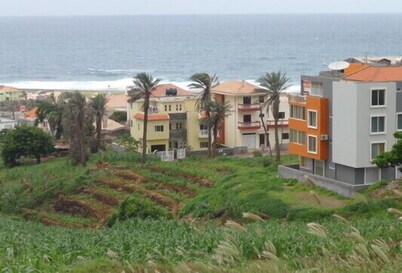  Modern T1 with Sea-Mountain View