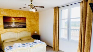 4 dormitorios, tabla de planchar con plancha, wifi y ropa de cama