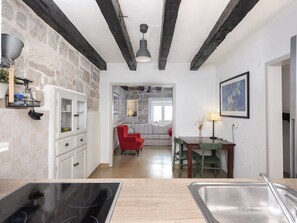 Interior - Cozy Old Stone House in the Center (Murter)