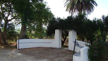 Enceinte de lâhĂ©bergement