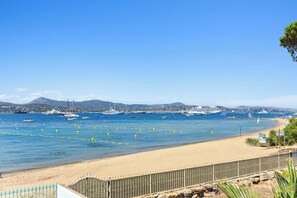 Playa en los alrededores