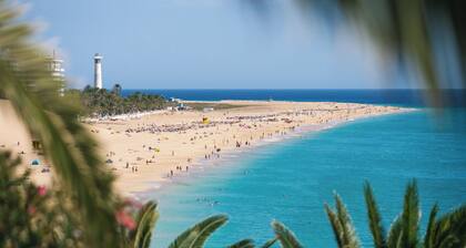 PENTHOUSE 120m2, 200m vom Strand, Meer und Dorf entfernt