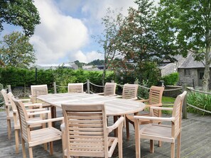 Outdoor dining - 5 bedroom accommodation in Shap, near Penrith (Shap, near Penrith)