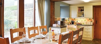 4 bedroom accommodation in Soar, near Brecon