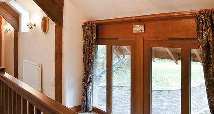 4 bedroom accommodation in Soar, near Brecon