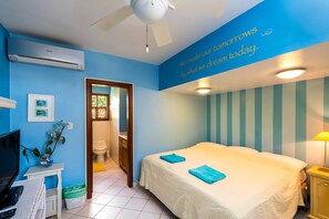 5 Schlafzimmer, Zimmersafe, Bügeleisen/Bügelbrett, Reisekinderbett