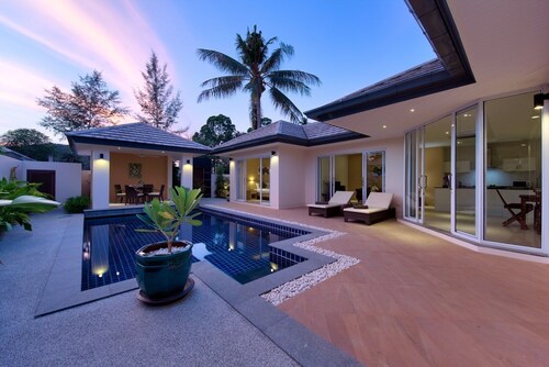 Lipa Talay Sawng - Beach Side Retreat