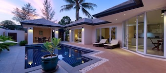 Lipa Talay Sawng - Beach Side Retreat