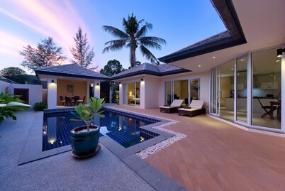 Lipa Talay Sawng - Beach Side Retreat