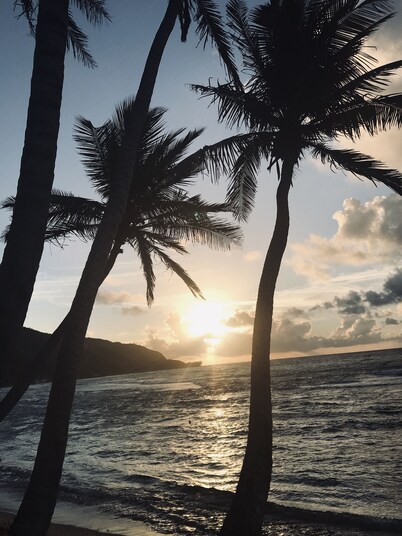 Beach-house Secure Gate community, 15 min walk to the beach