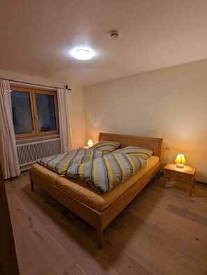 4 bedrooms, iron/ironing board, travel cot, WiFi - Very quiet, detached vacation home for up to eight people. (Lengau)