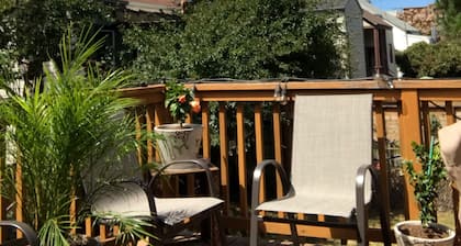 West Oakland Home Minutes from San Francisco - 3BR with Full Kitchen