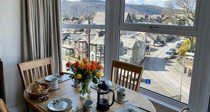 Ellie's View, home from home!