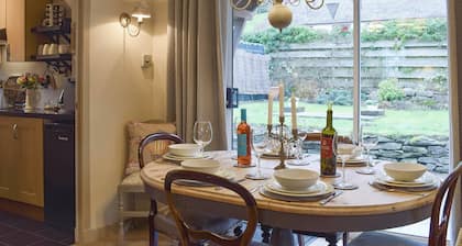 3 Schlafzimmer Unterkunft in Weem, near Aberfeldy