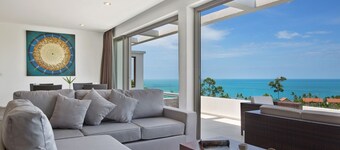Tranquil Residence 3 - Sea View Apartment