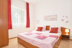 3 chambres, fer et planche Ă repasser, Wi-Fi gratuit, draps fournis