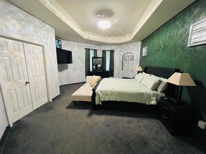 4 Schlafzimmer, Bügeleisen/Bügelbrett, kostenloses WLAN, Bettwäsche