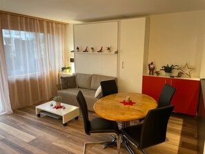 Uklassifisert bilde, 3 av 21, knapp