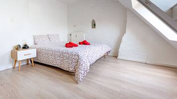 3 chambres, fer et planche Ă repasser, Wi-Fi gratuit, draps fournis