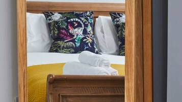 2 多间卧室、办公桌、熨斗/熨衣板、免费 WiFi