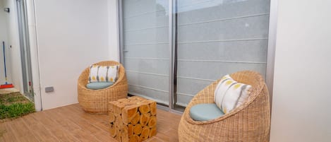 Luxury Condo, 2 Queen Beds, Kitchen | 2 bedrooms, premium bedding, individually decorated