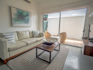 Apartamento de lujo, 2 camas de matrimonio, cocina | 2 dormitorios, ropa de cama de alta calidad, decoración individual