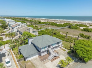 Exterior - Luxury Oceanfront Home – Spacious Family Retreat Steps from the Beach (Tybee Island)