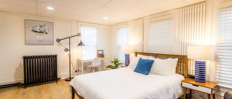 2 slaapkamers, een strijkplank/strijkijzer, wifi, beddengoed