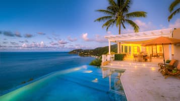 Outdoor pool, an infinity pool